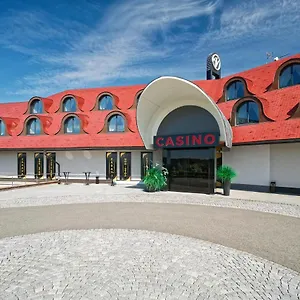 4* Hotel Victory